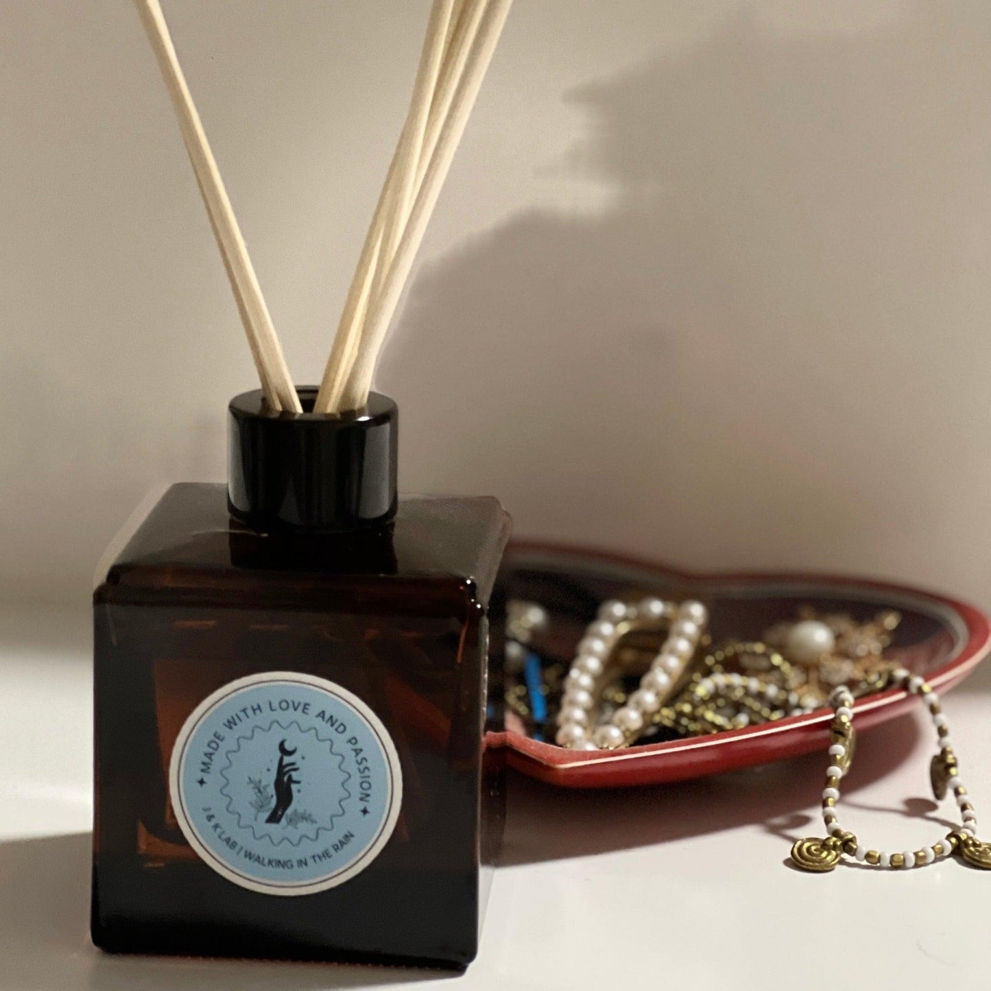 Reed Diffuser | Fragrance without Flames | J & K Lab - J&K Lab